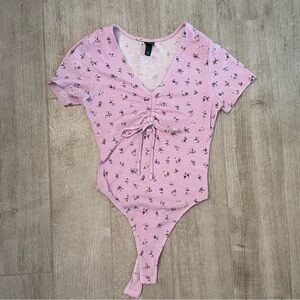 Wild Fable Women's Pink/Purple Floral Bodysuit, Size M